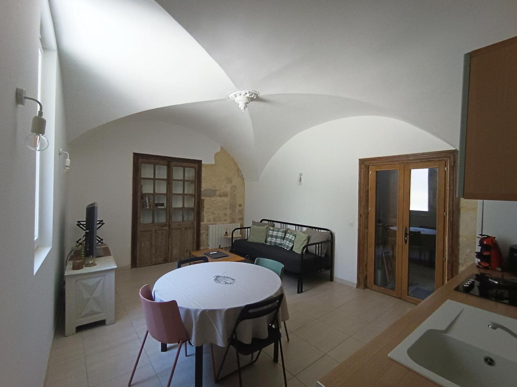 Dans Maison De Maitre, Appartement Independant. Montfrin Экстерьер фото
